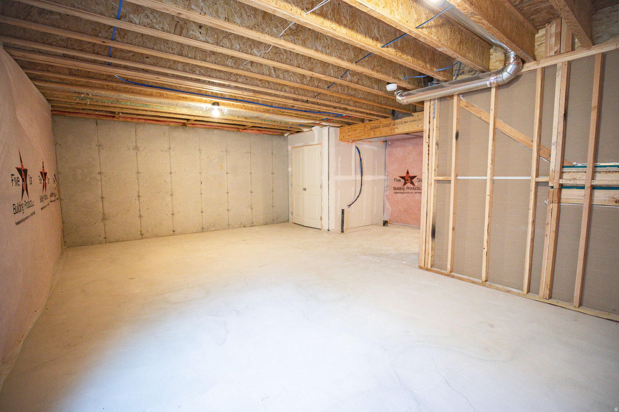 SALEM FIELDS - Residential