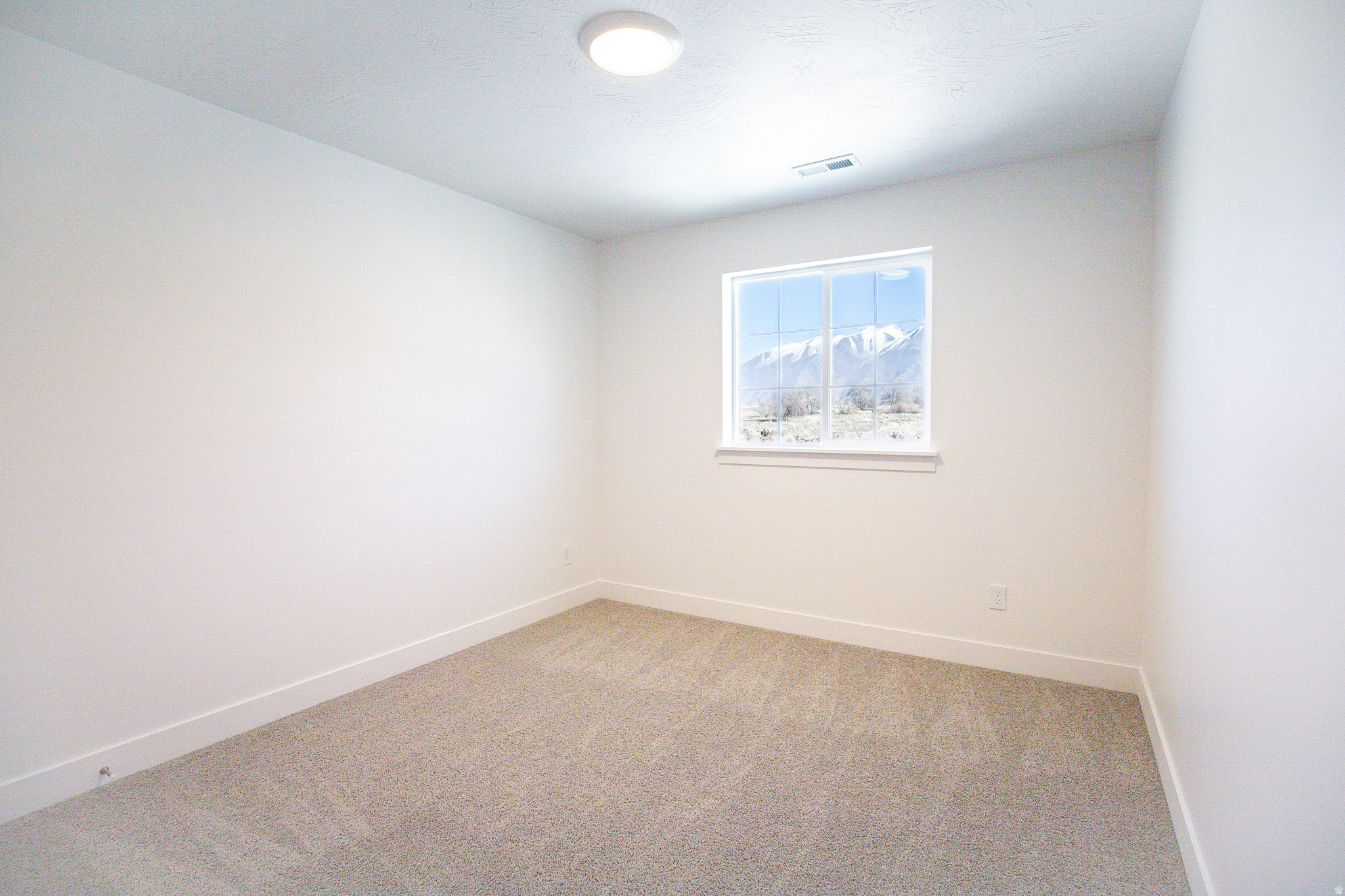 SALEM FIELDS - Residential