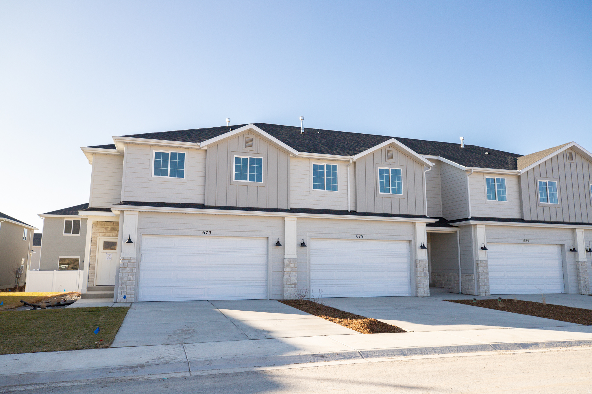 SALEM FIELDS - Residential