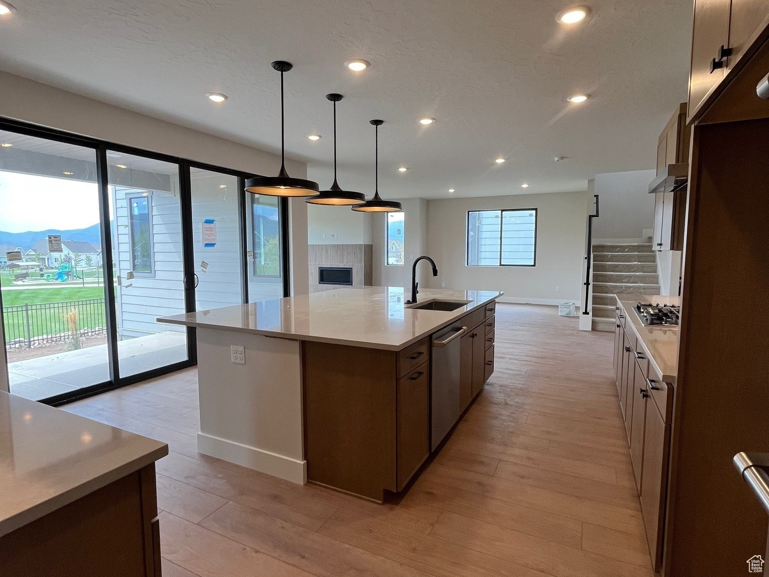 CROSSINGS AT LAKE CREEK - Residential