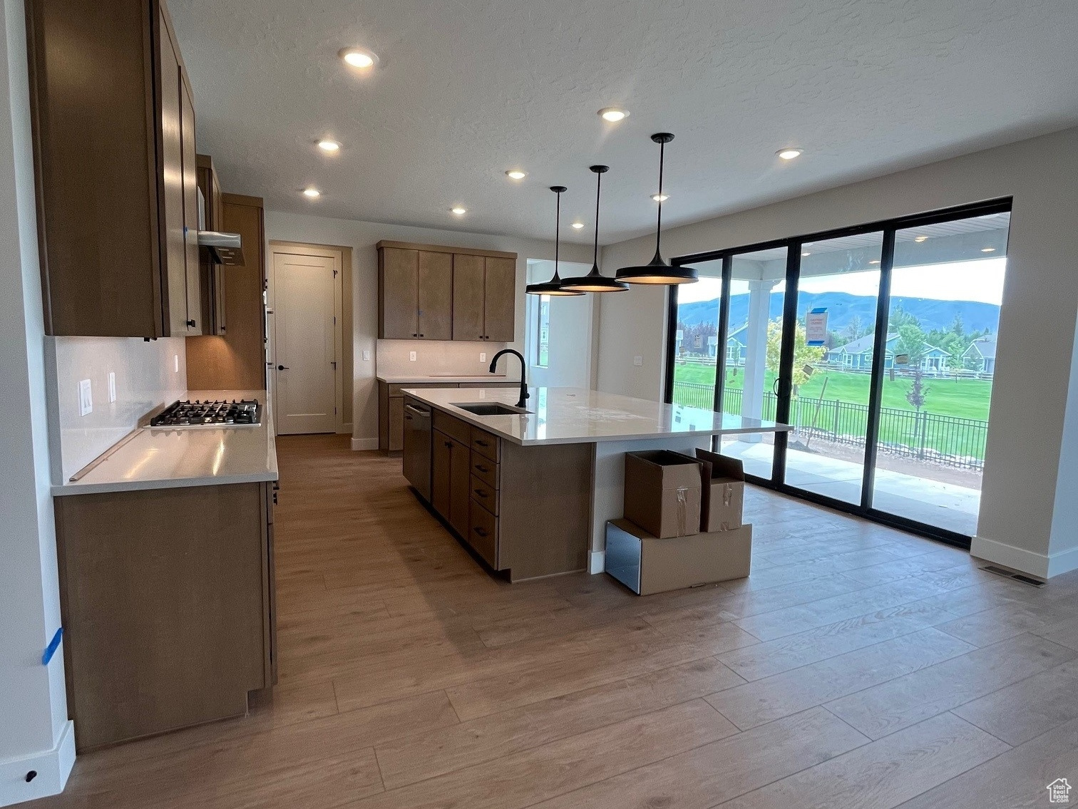 CROSSINGS AT LAKE CREEK - Residential