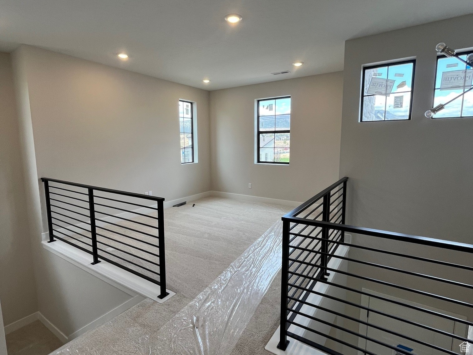 CROSSINGS AT LAKE CREEK - Residential