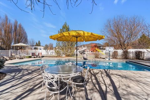 Tiny photo for 2647 S 1175 W, Syracuse, UT 84075 (MLS # 2142890)