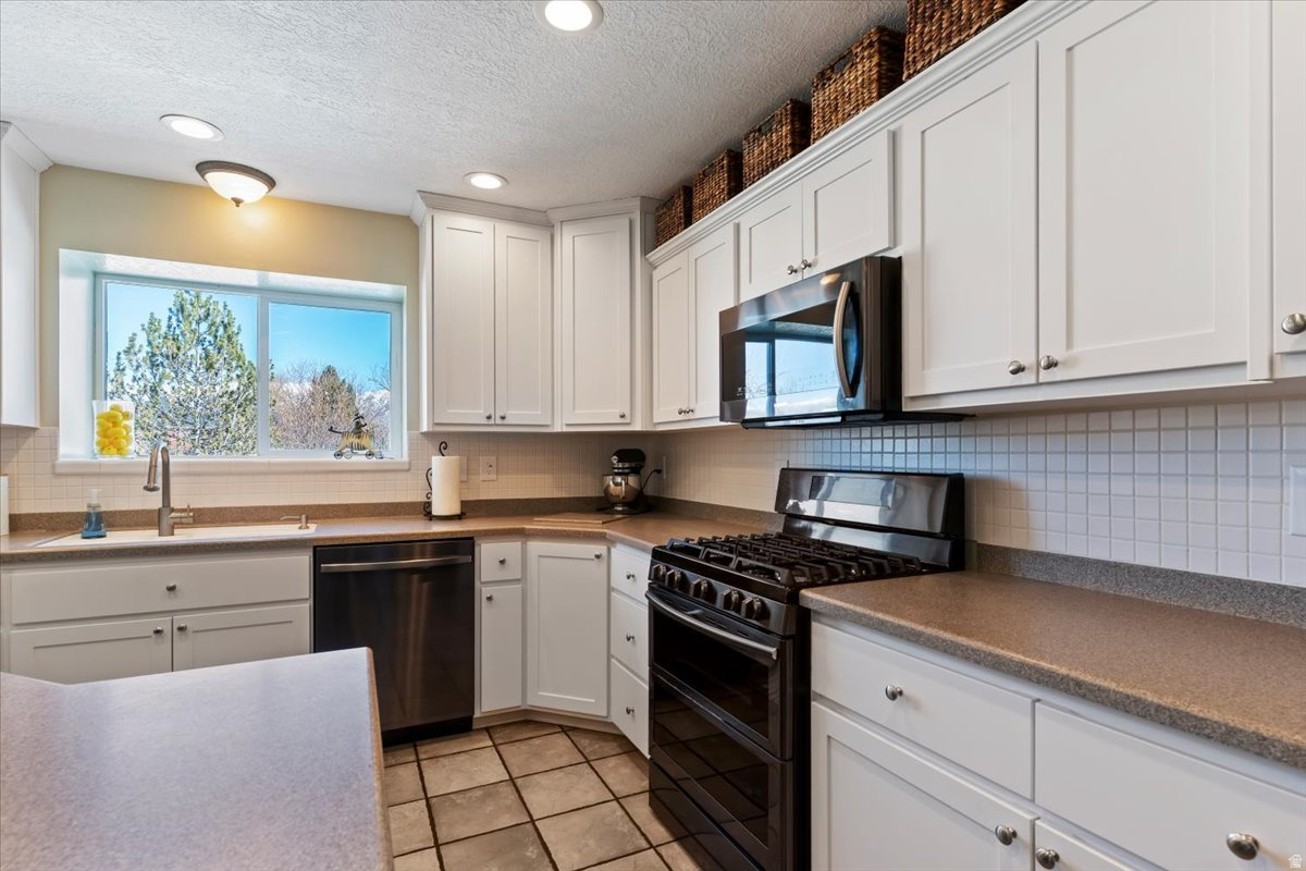 EAGLE'S NEST - Residential