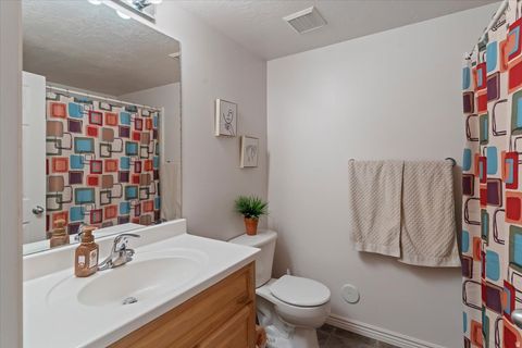 Tiny photo for 2647 S 1175 W, Syracuse, UT 84075 (MLS # 2142890)