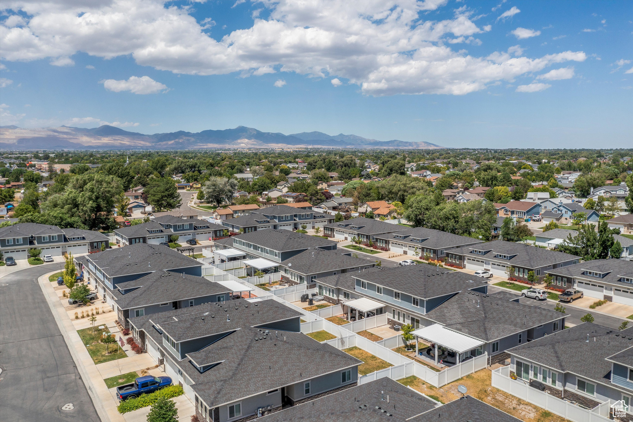 PARK VIEW - Residential