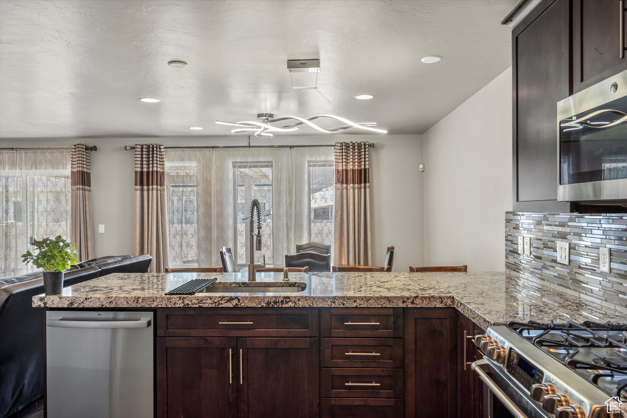 PARK VIEW - Residential