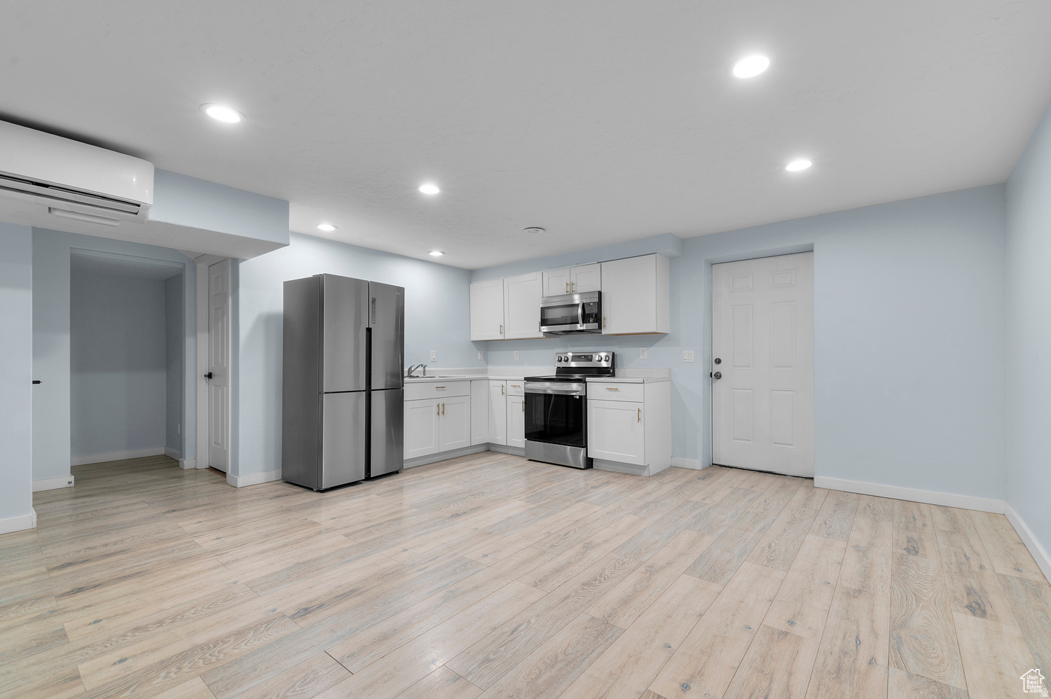 HUNTER'S MEADOW SUBDIVISION - Residential