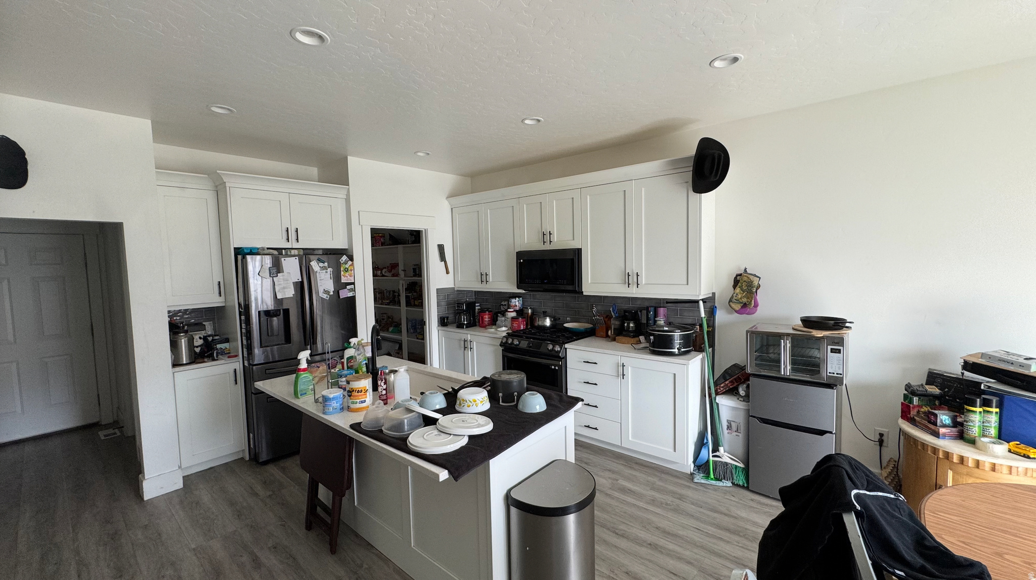 HUNTER'S MEADOW SUBDIVISION - Residential