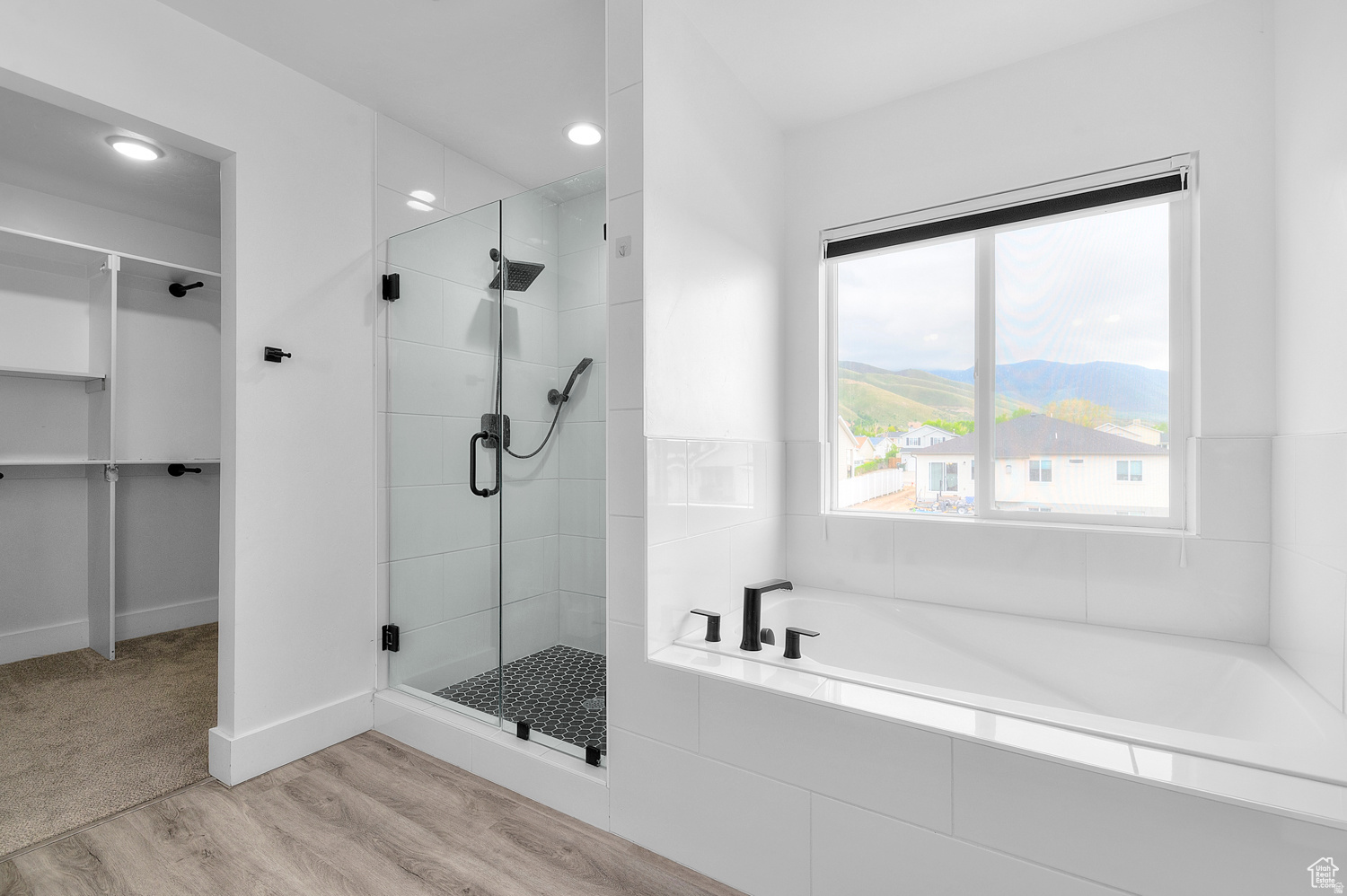 HUNTER'S MEADOW SUBDIVISION - Residential