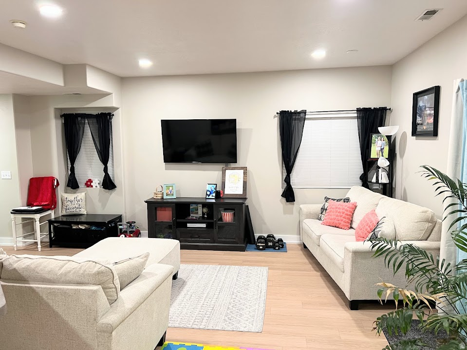 ASPEN SPRINGS PHASE - Residential