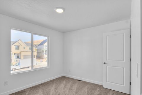 Tiny photo for 186 E GLENCOE DR #1057, Lehi, UT 84048 (MLS # 2141658)