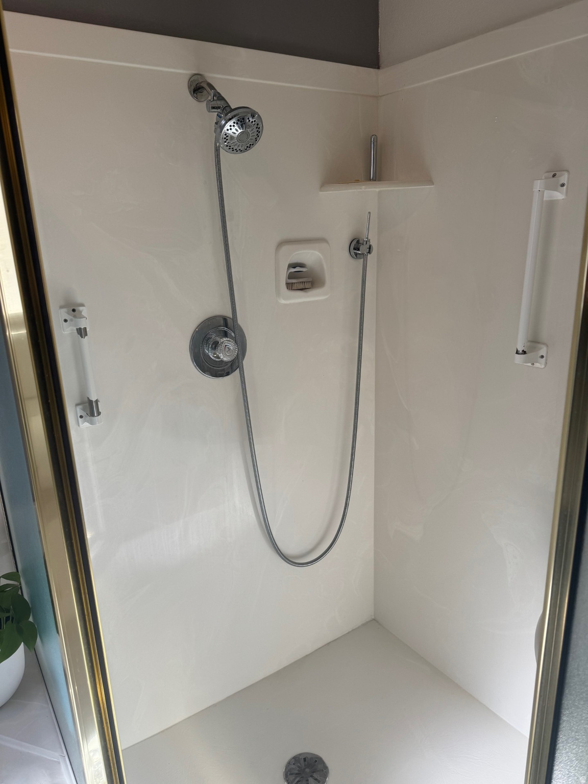 MEADOW CREEK - Residential