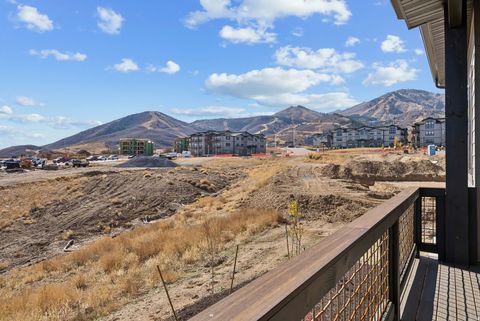 Tiny photo for 1021 W VISSEN WAY #67, Heber City, UT 84032 (MLS # 2120099)