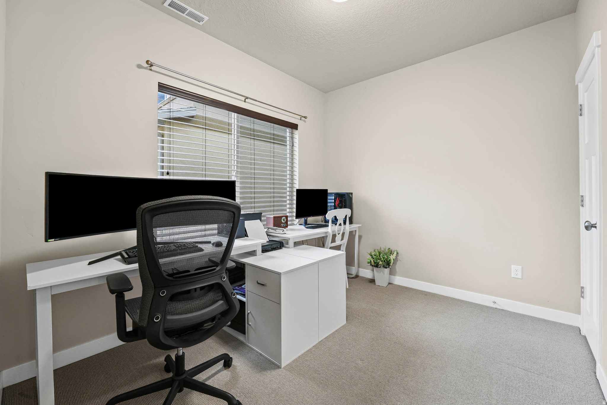 SUMMERLANE - Residential