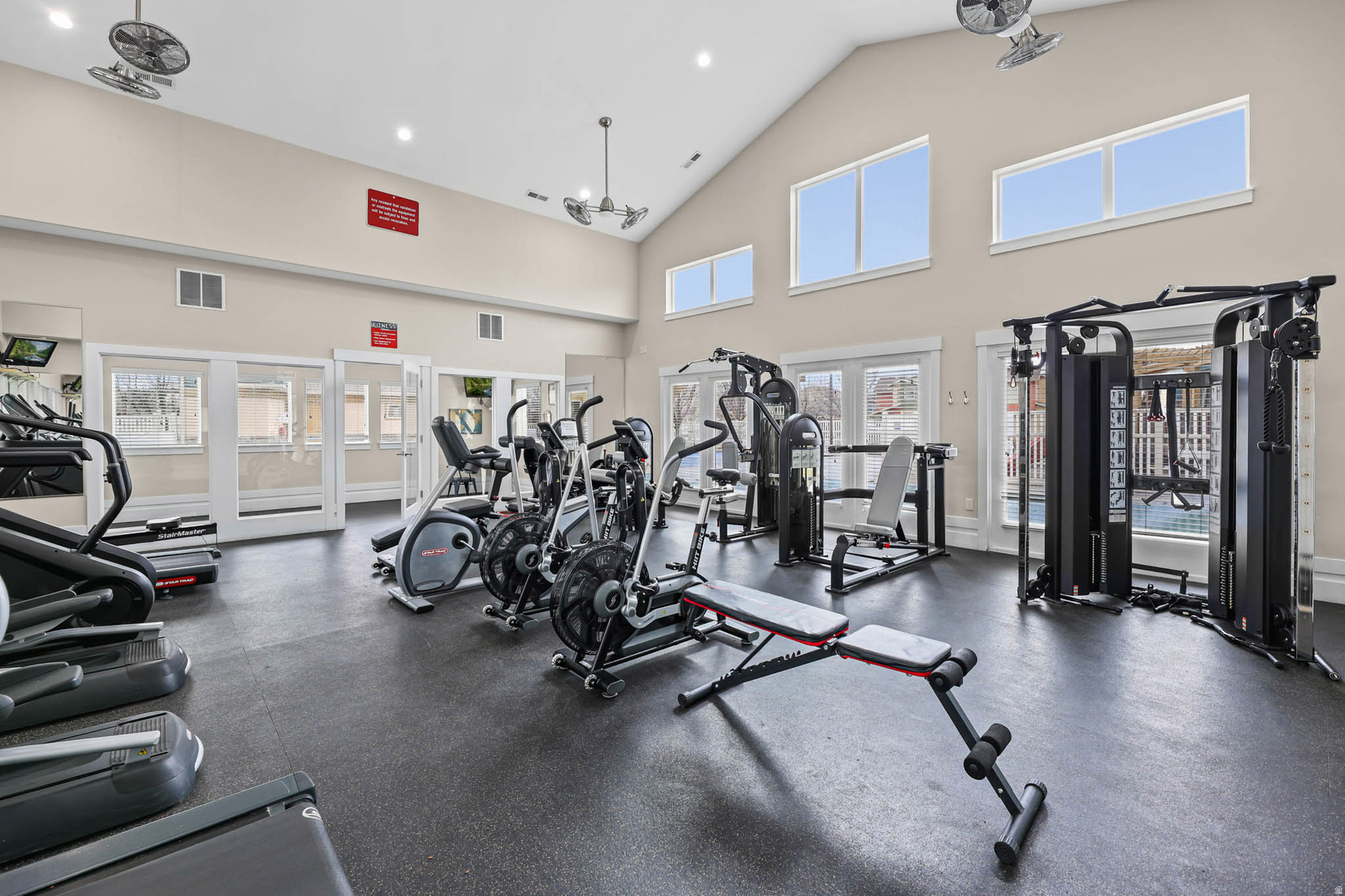 SUMMERLANE - Residential