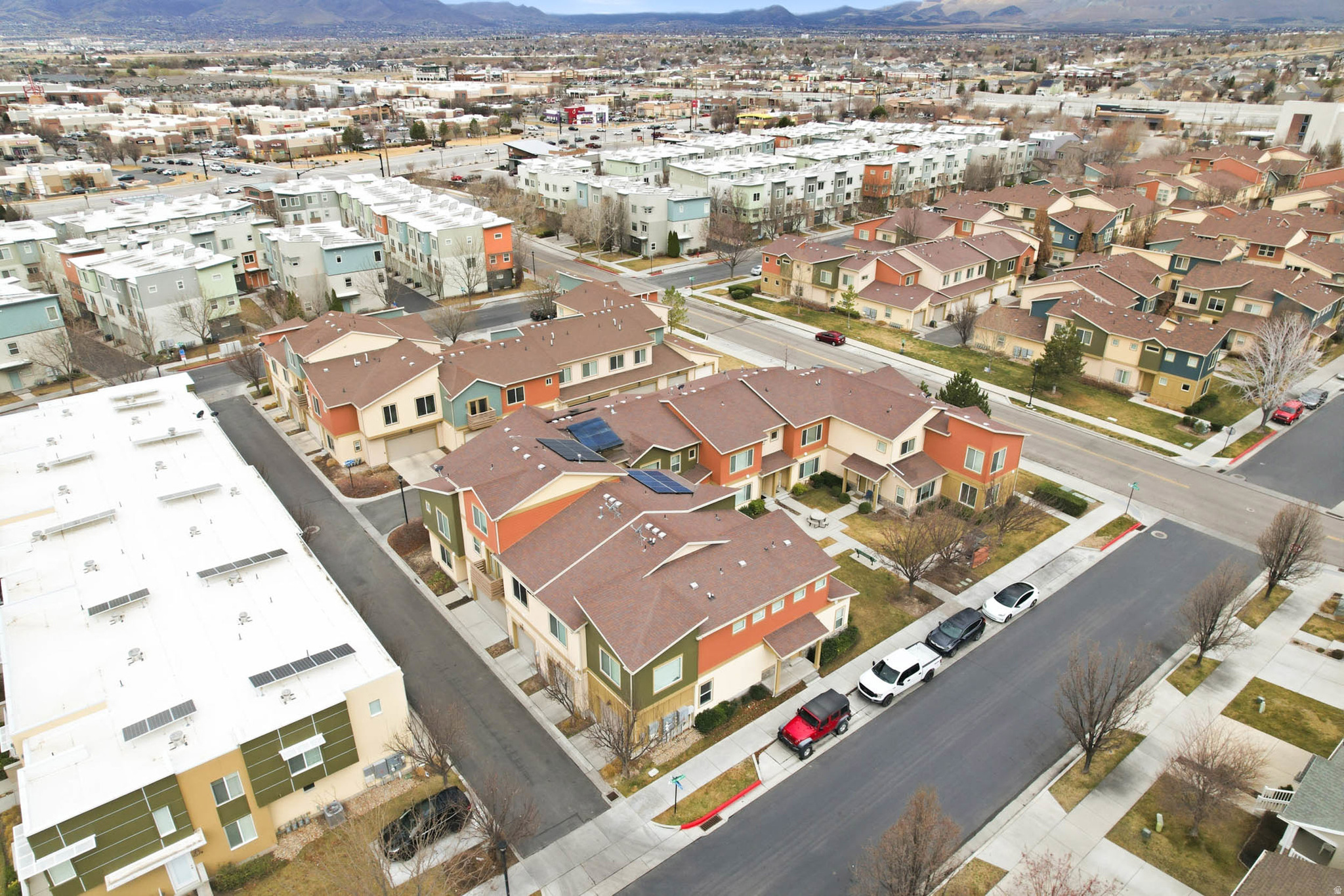 SUMMERLANE - Residential