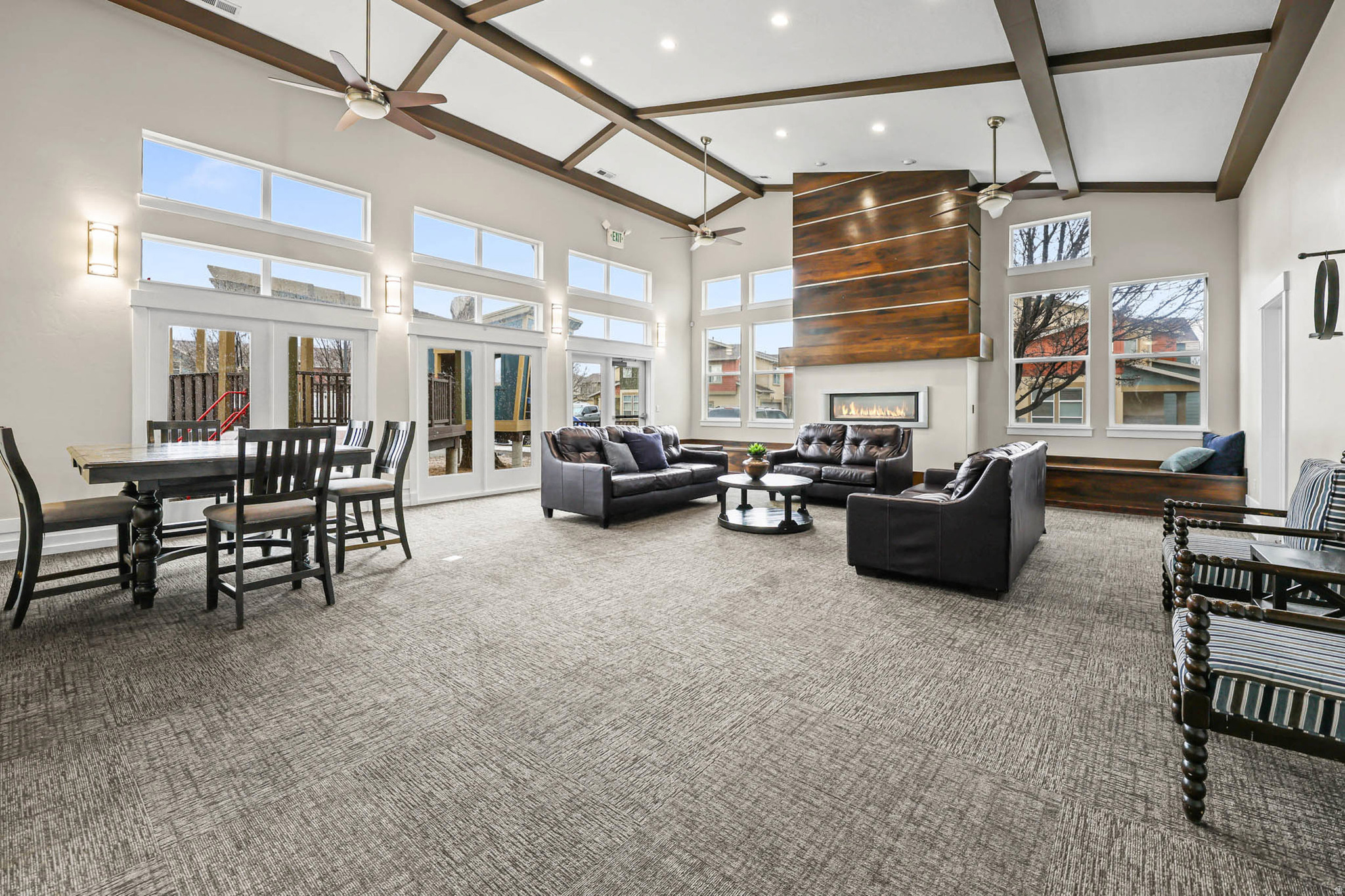 SUMMERLANE - Residential