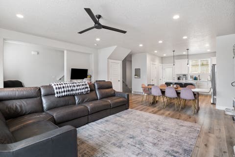 Tiny photo for 1016 W SHADOW LN, Lehi, UT 84048 (MLS # 2173055)
