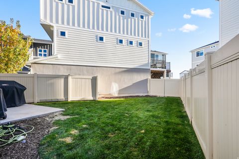 Tiny photo for 3199 W 2450 N, Lehi, UT 84043 (MLS # 2121388)