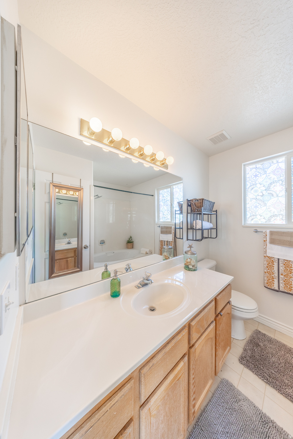 EDGEWOOD ESTATES - Residential