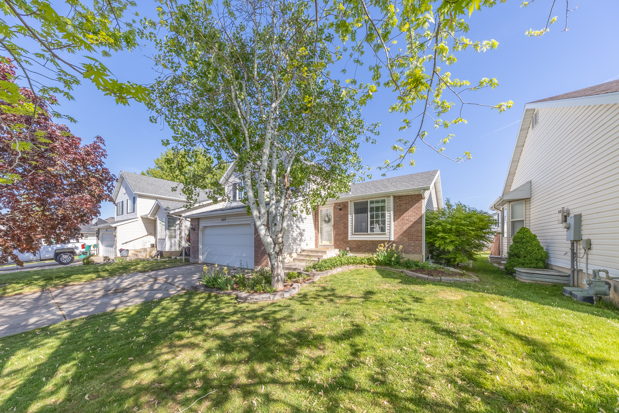 EDGEWOOD ESTATES - Residential