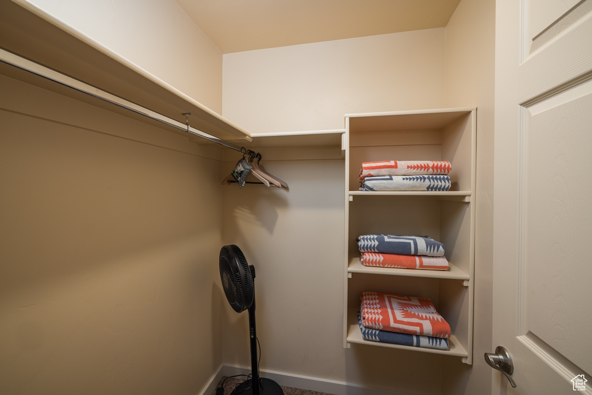 RIM VILLAGE VISTAS - Residential