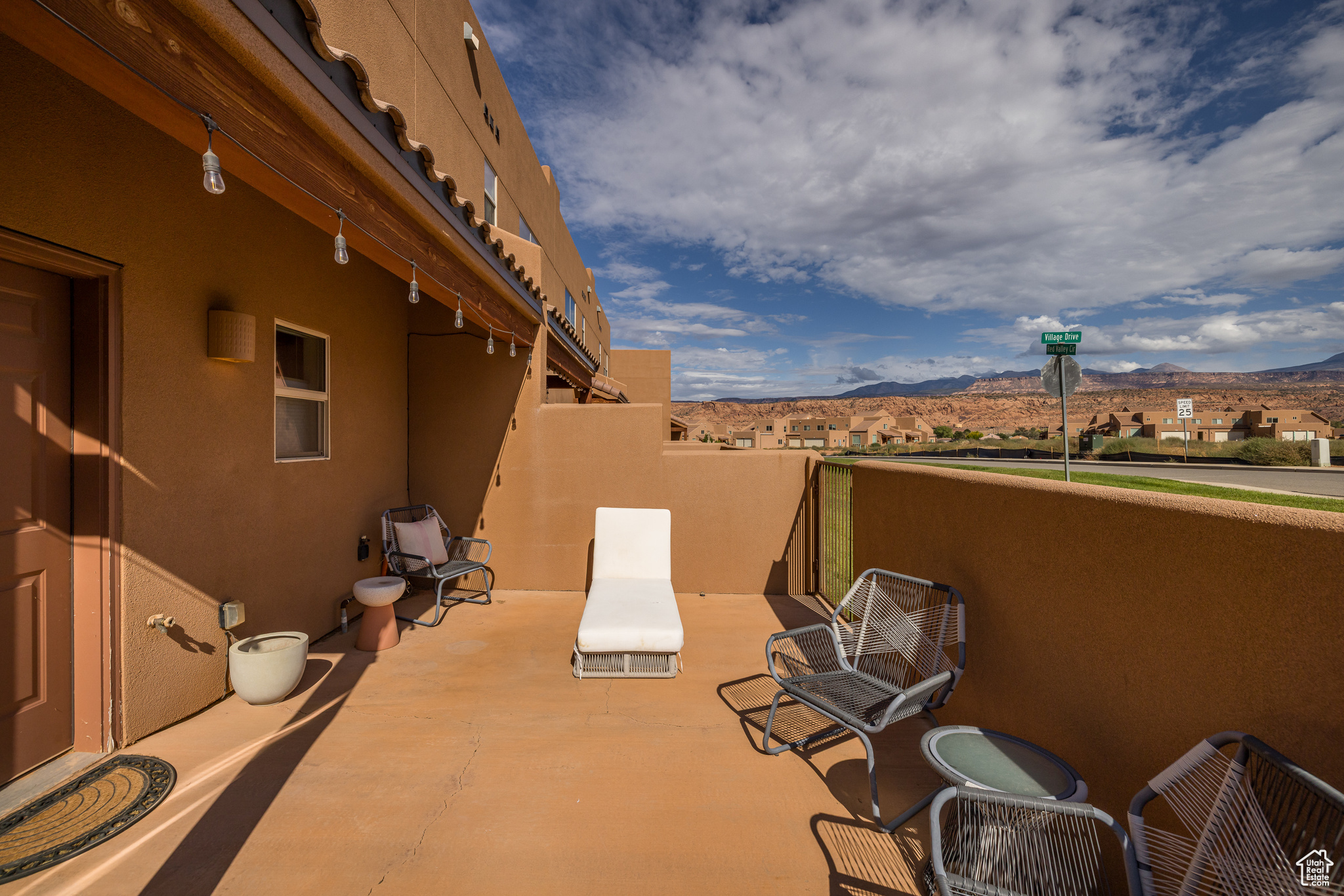 RIM VILLAGE VISTAS - Residential