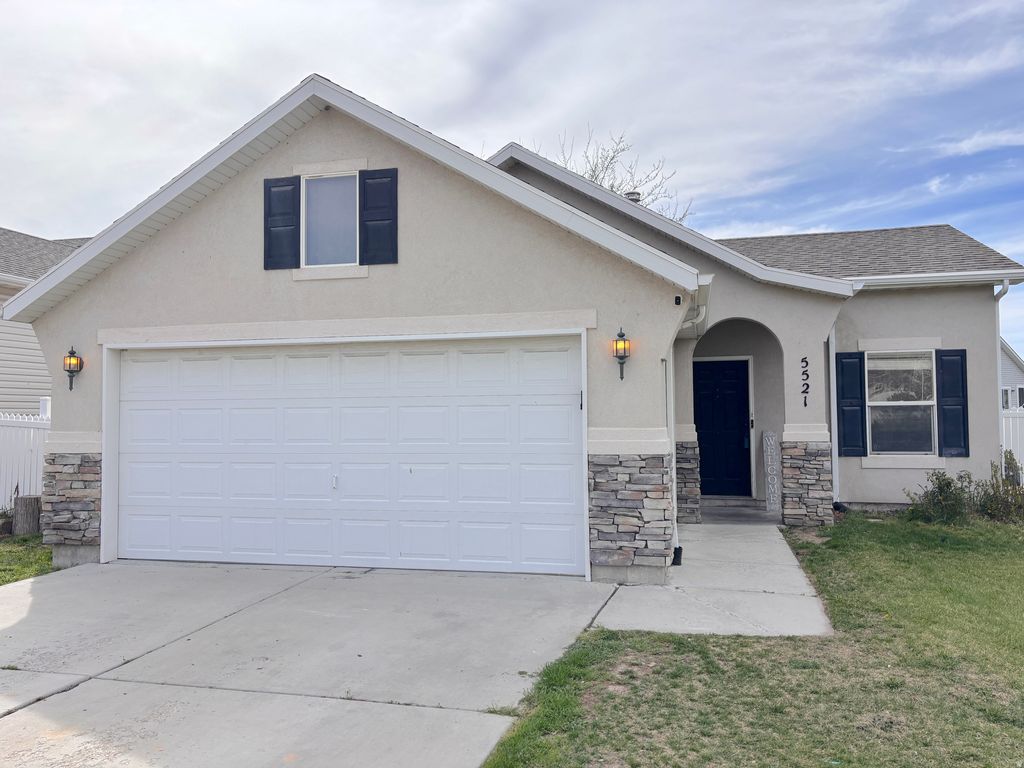 Photo of 5521 LORRAINE WAY, Stansbury Park, UT 84074 (MLS # 2146261)