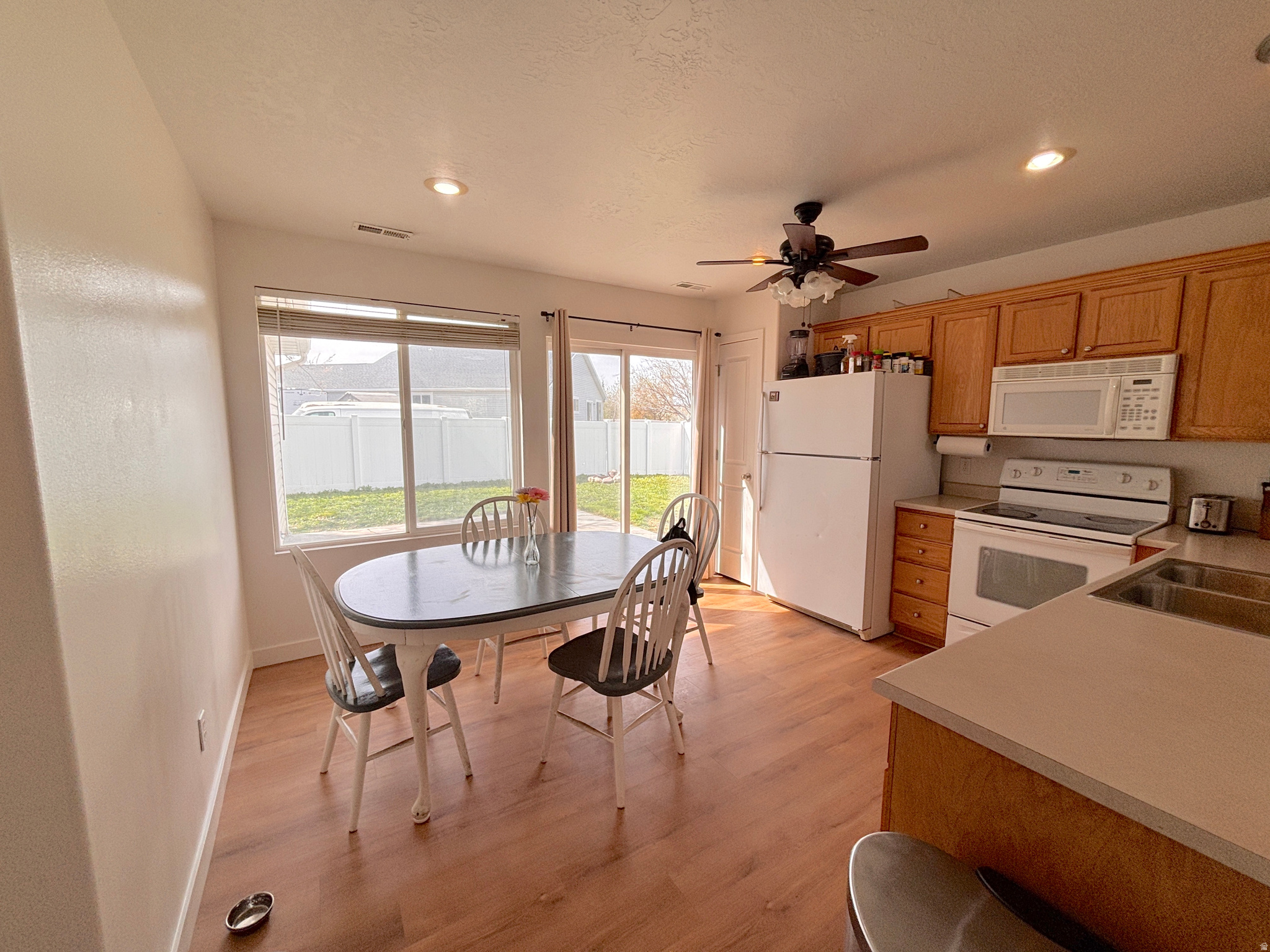 THE VILLAGE AT COUNTRY CROSSING - Residential