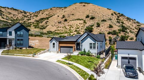 Tiny photo for 1878 W CHACO CIR N, Lehi, UT 84043 (MLS # 2099177)