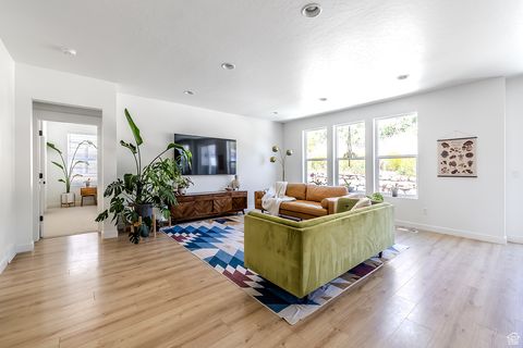 Tiny photo for 1878 W CHACO CIR N, Lehi, UT 84043 (MLS # 2099177)