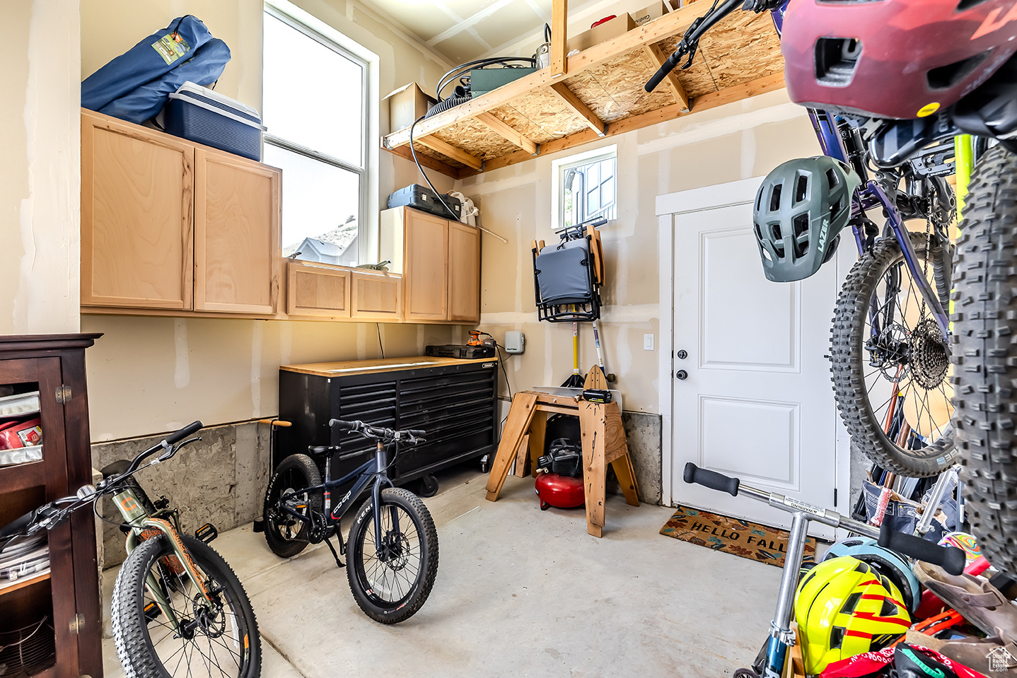 CANYON POINT - Residential