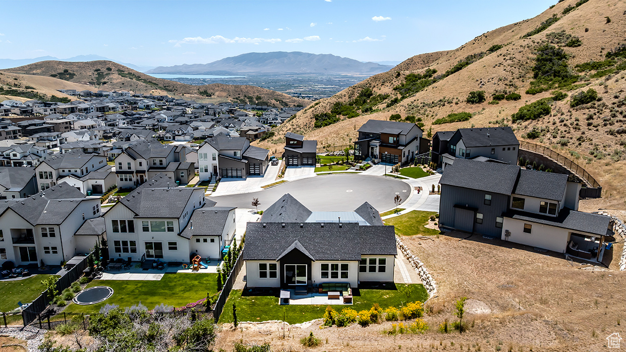 CANYON POINT - Residential