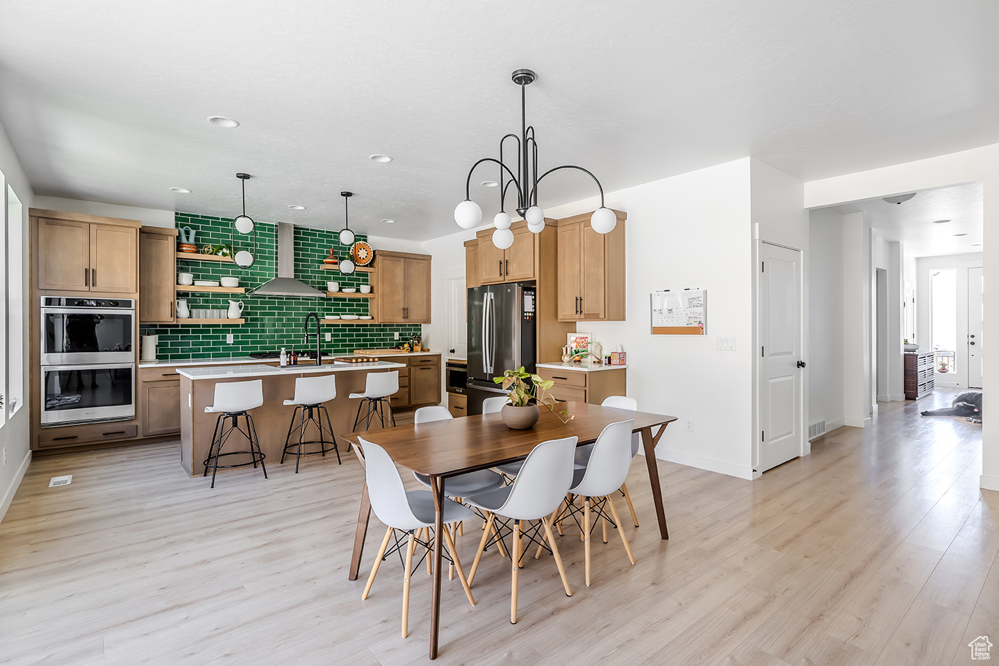 CANYON POINT - Residential