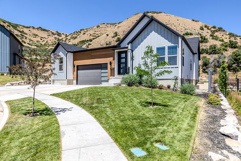 Tiny photo for 1878 W CHACO CIR N, Lehi, UT 84043 (MLS # 2099177)