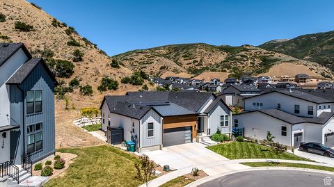 Tiny photo for 1878 W CHACO CIR N, Lehi, UT 84043 (MLS # 2099177)