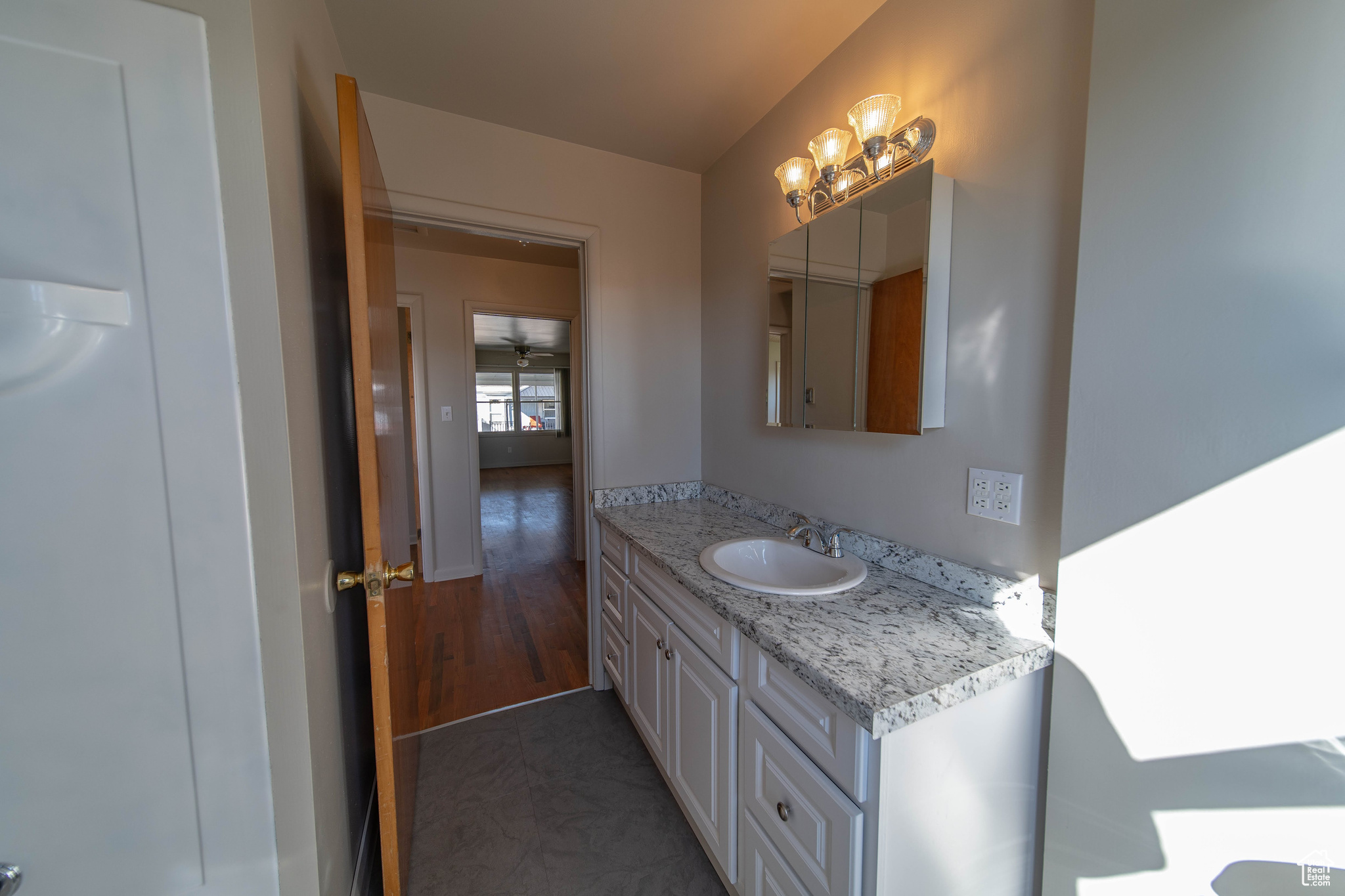 166 E 400, Huntington, Utah image 34