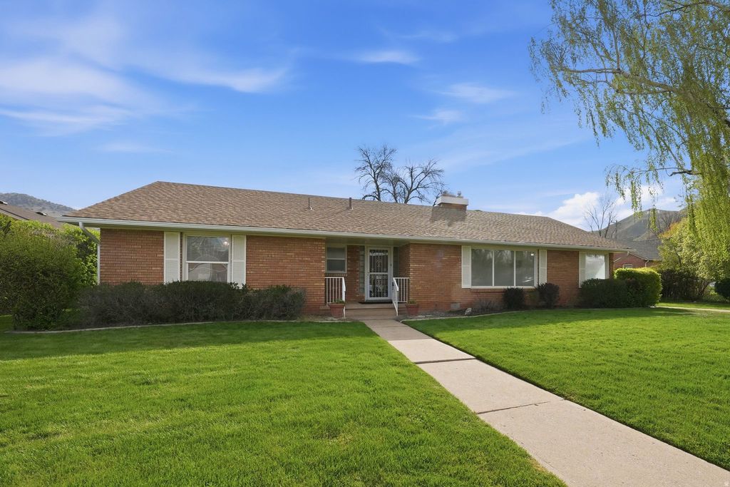 Photo of 85 S 200 E, Morgan, UT 84050 (MLS # 2152676)