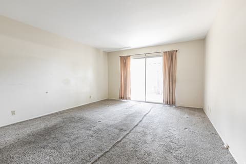 Tiny photo for 302 E PEACH LN S, Bountiful, UT 84010 (MLS # 2168231)