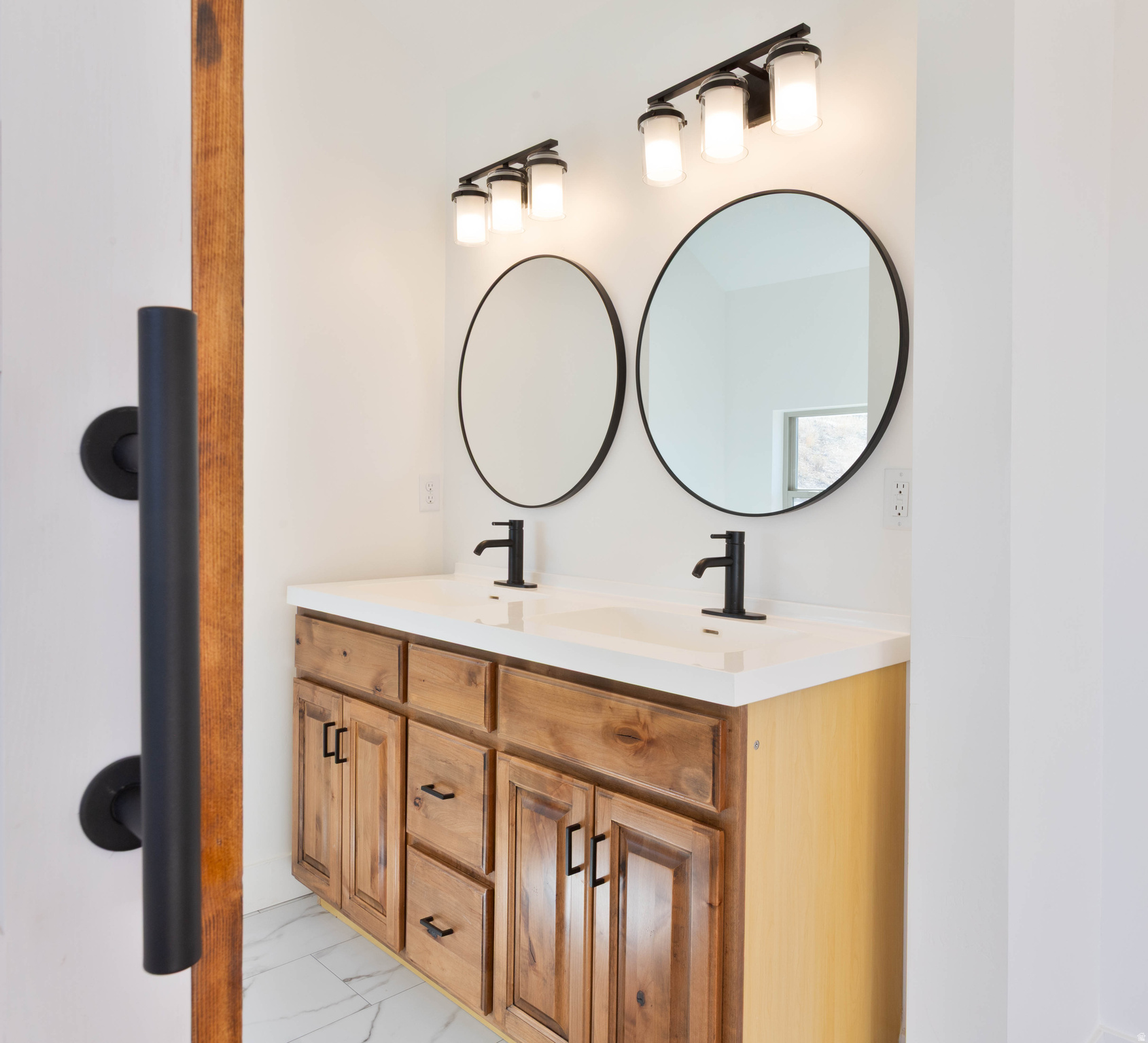 INDIAN RIDGE - Residential