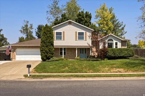 Photo of 1915 E 1275 N, Layton, UT 84040 (MLS # 2177465)