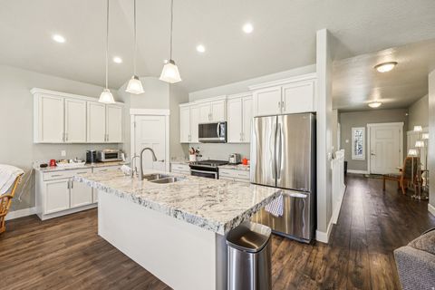 Tiny photo for 11737 S NIGEL PEAK LN E, Draper, UT 84020 (MLS # 2131463)