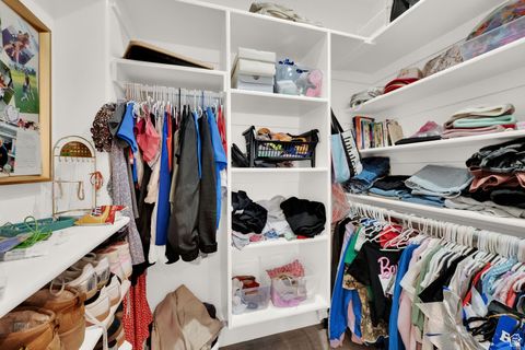 Tiny photo for 497 N STONE CREEK CIR, Bountiful, UT 84010 (MLS # 2116895)