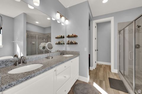 Tiny photo for 497 N STONE CREEK CIR, Bountiful, UT 84010 (MLS # 2116895)