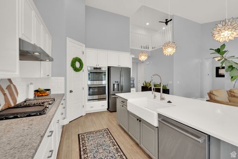 Tiny photo for 497 N STONE CREEK CIR, Bountiful, UT 84010 (MLS # 2116895)