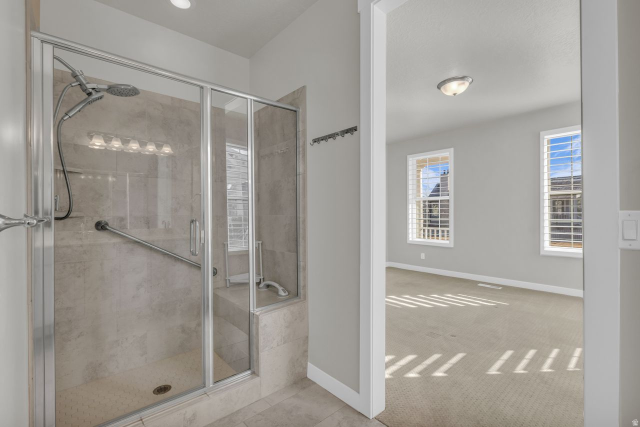 GARDEN PARK LAKESIDE - Residential