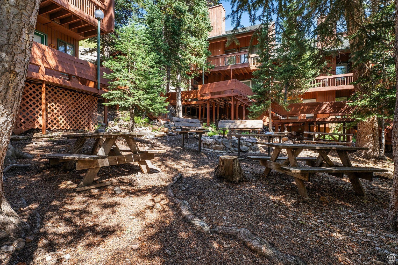 ASPENS CONDOS - Residential