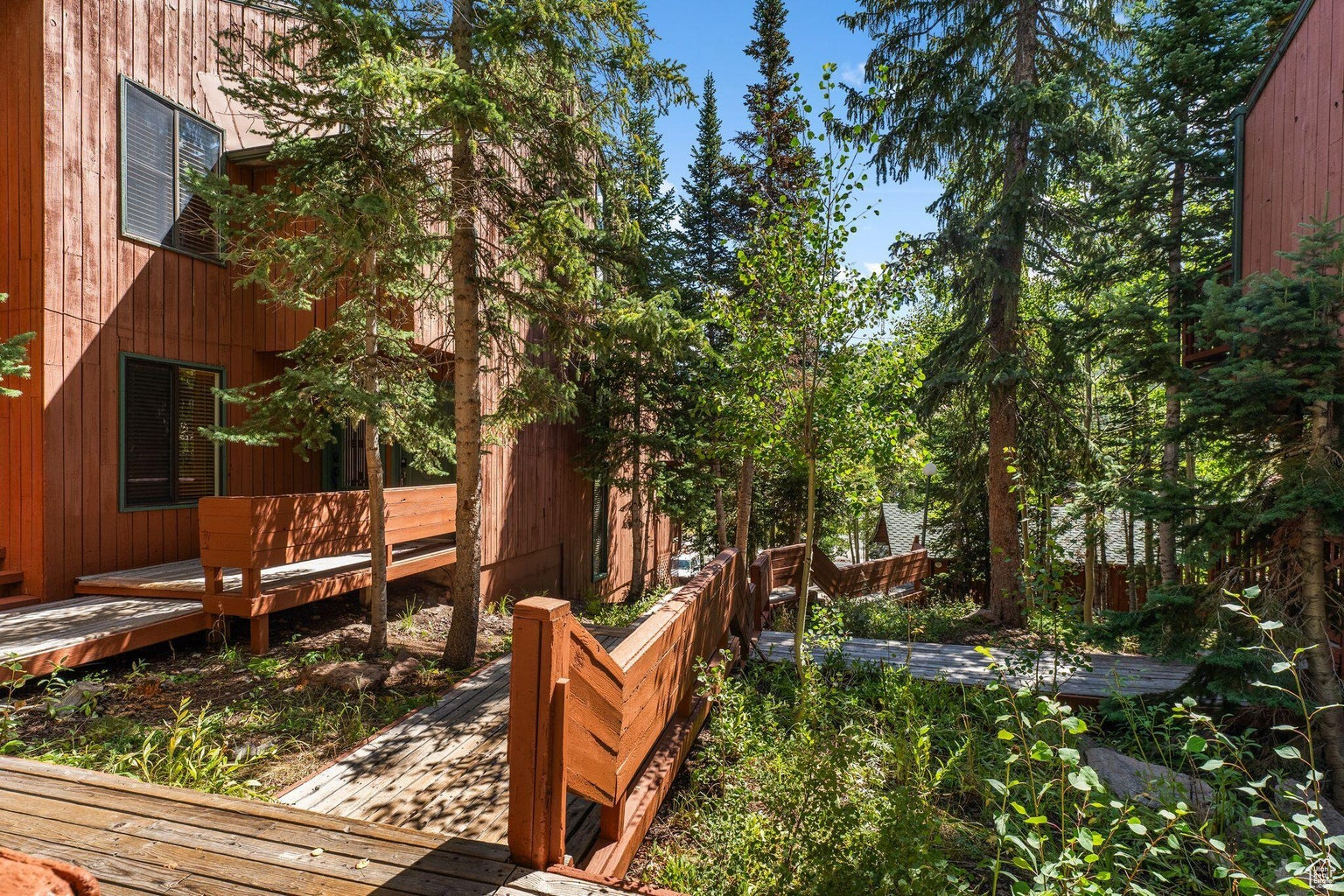ASPENS CONDOS - Residential