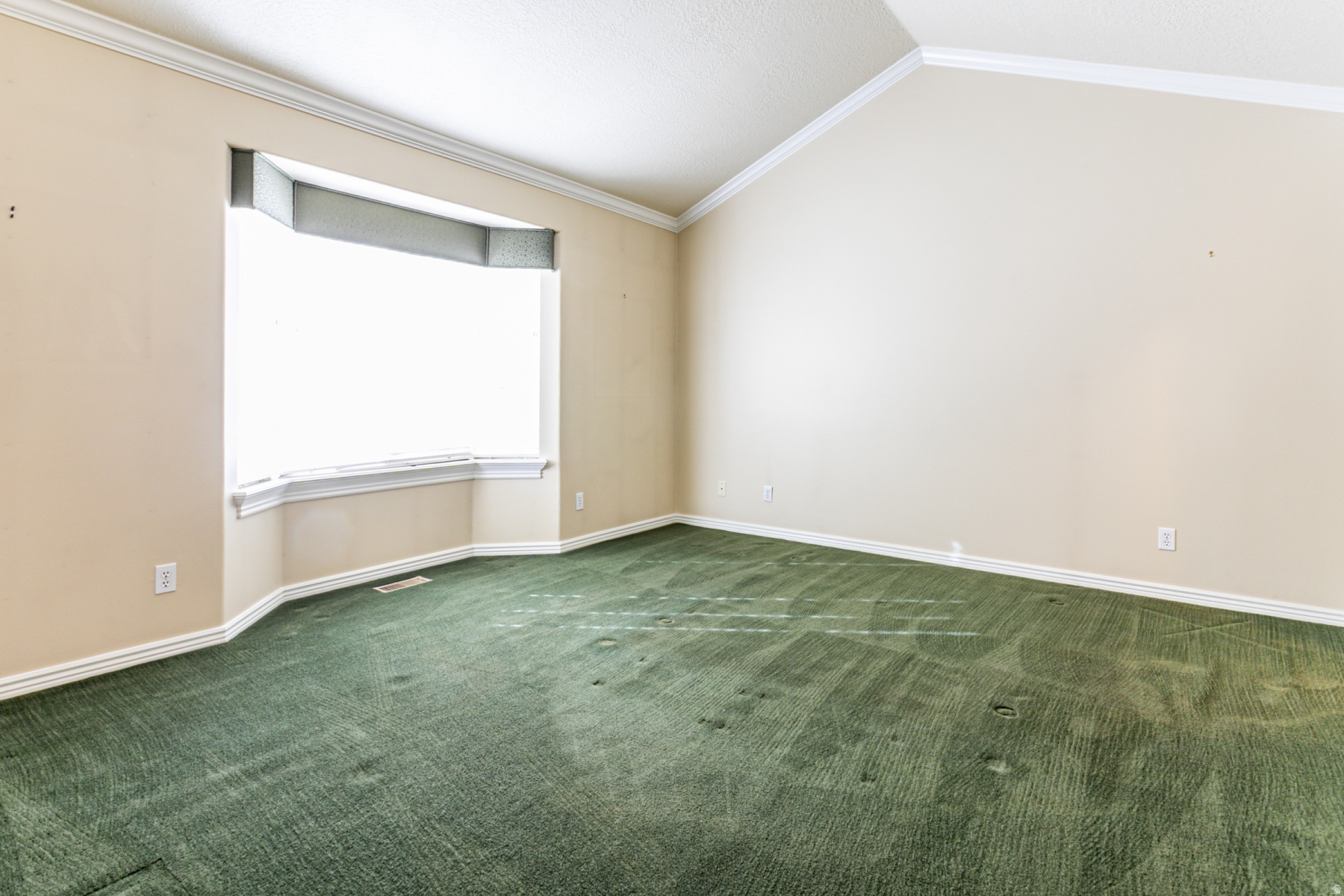 COTTAGE COVE CONDMN - Residential